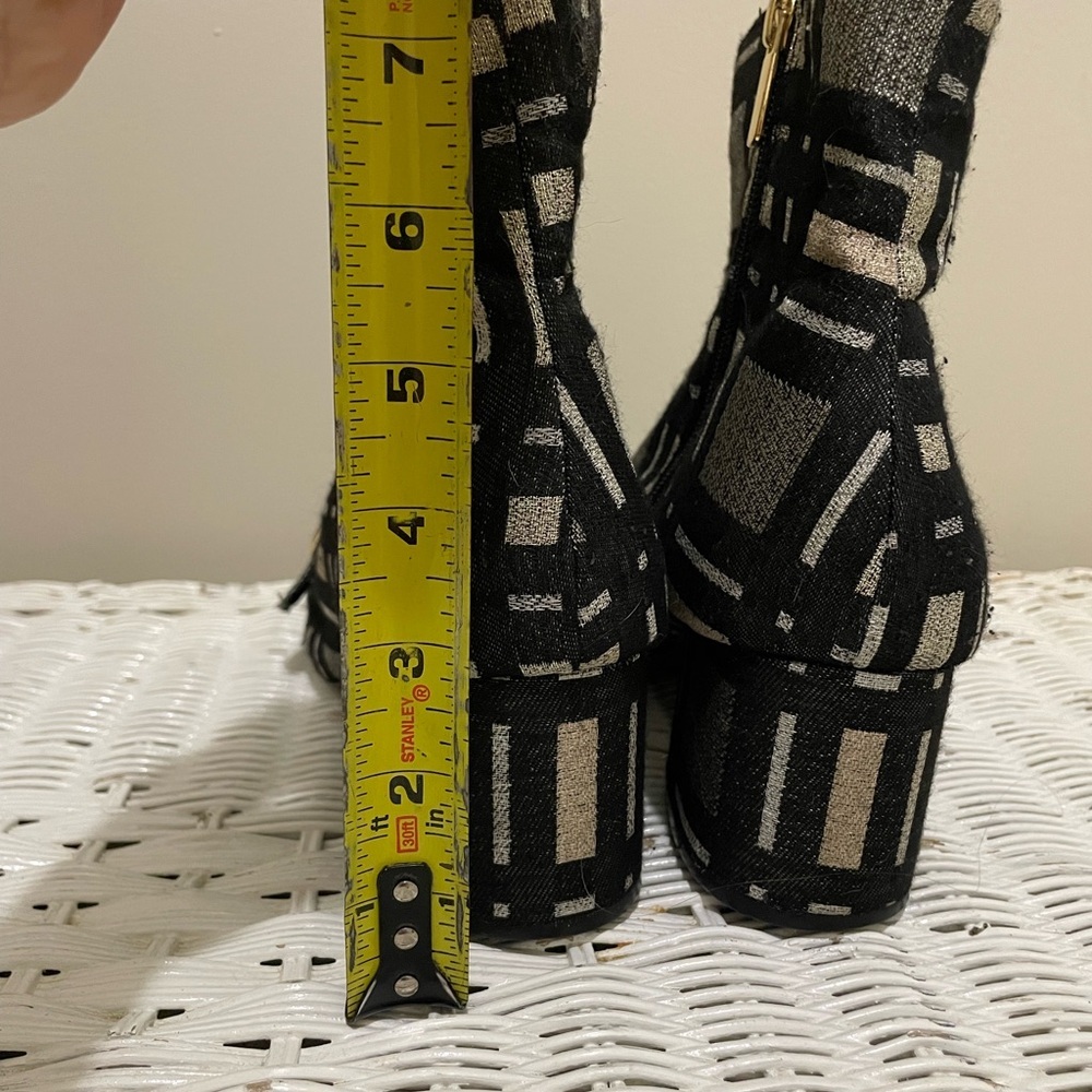 Bleecker & Bond Black Silver Lacey Plaid Buckle Zip Heeled Booties Size 10M - Picture 7 of 9